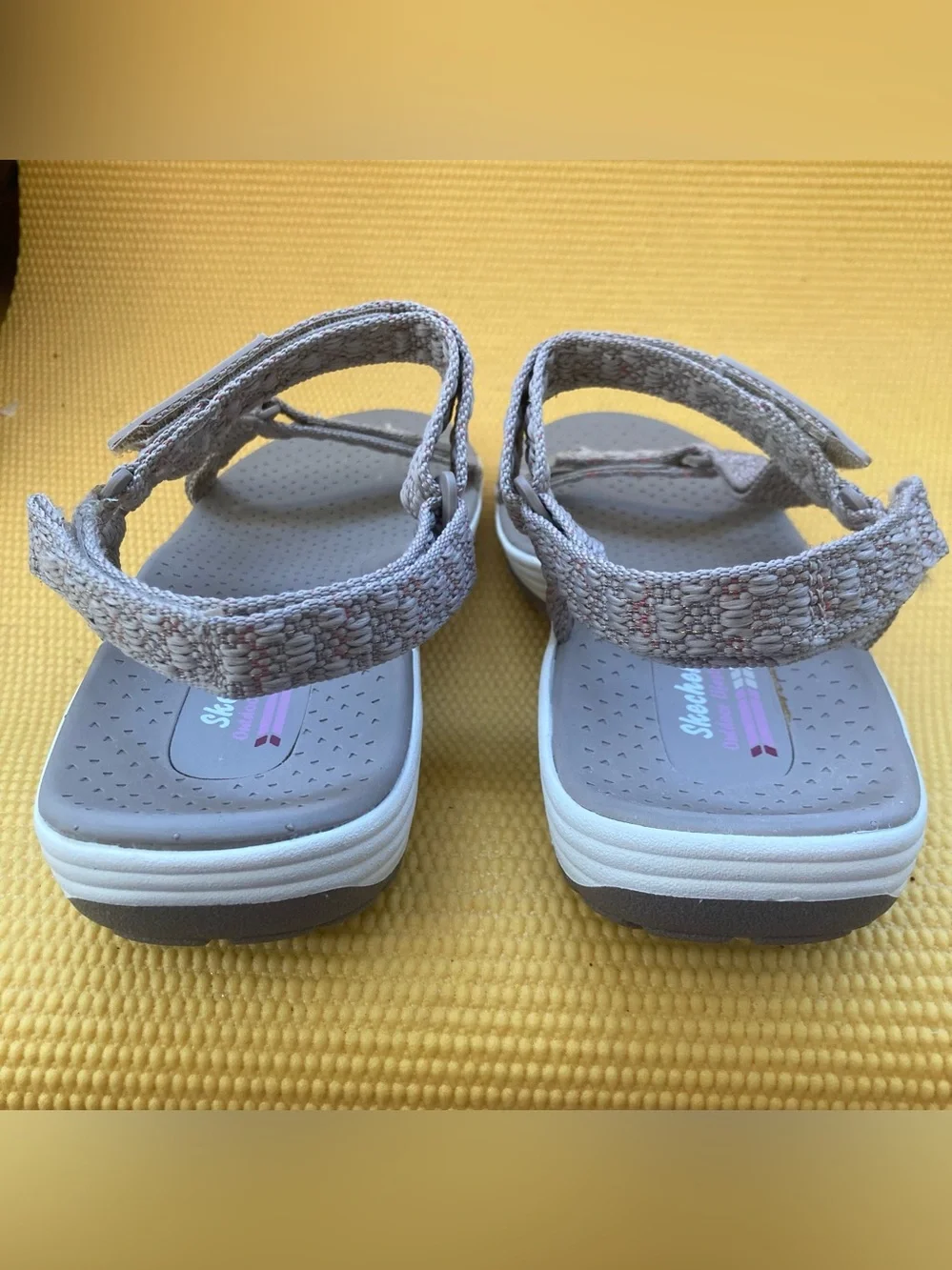 Skechers breathable strappy